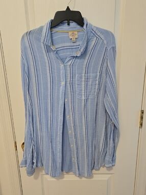 St. John's Bay Light Blue and White Striped Button-Up Shirt SMOKE FREE HOME